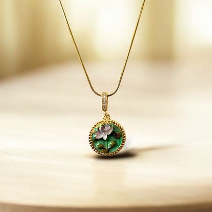 Shadowborne Green Aura Floral Pendant