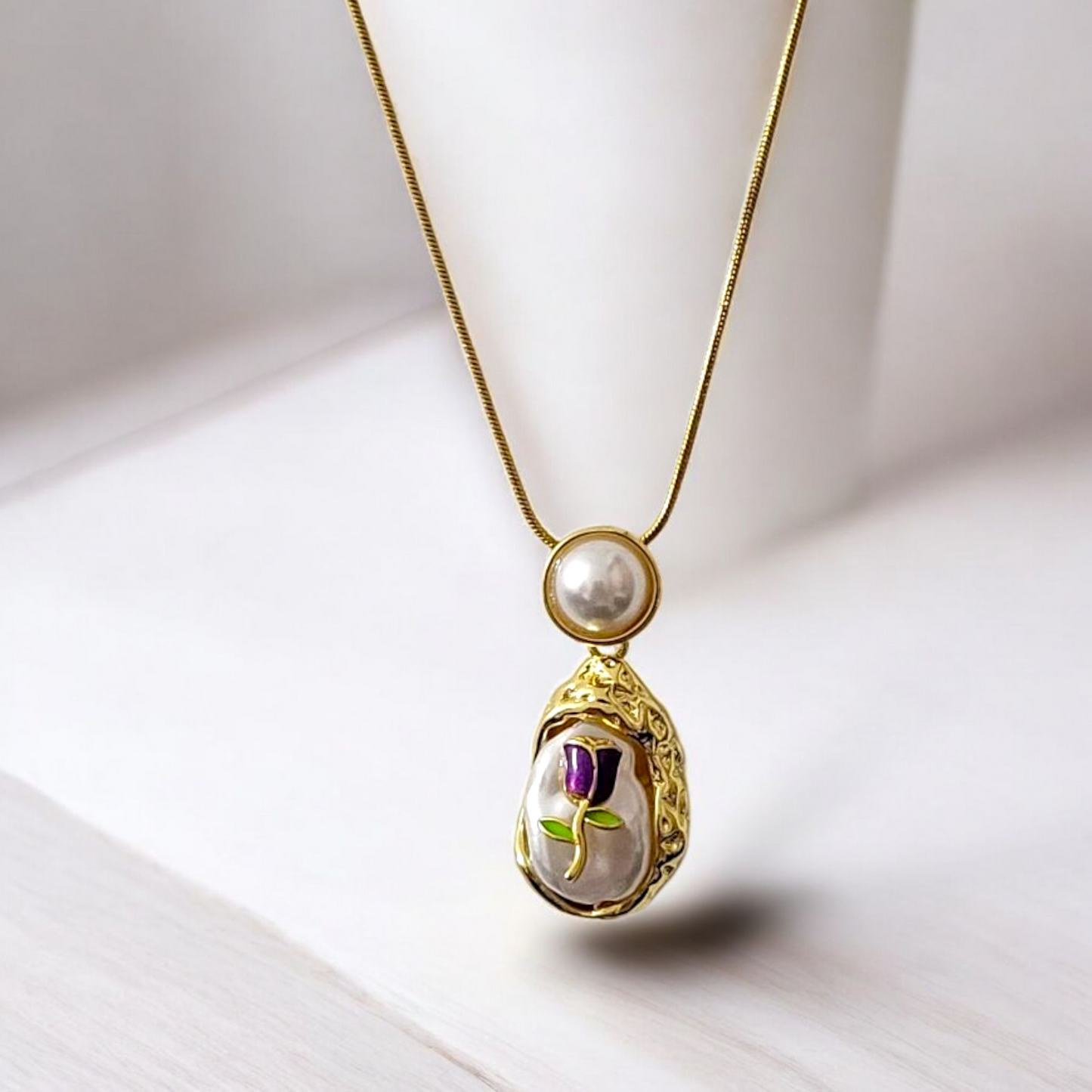 Shadowborne Amethyst Purple Rose Pearl Pendant