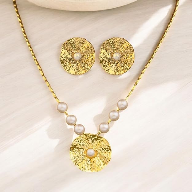 Anti- Tarnish Textured Pendant Necklace & Matching Earrings