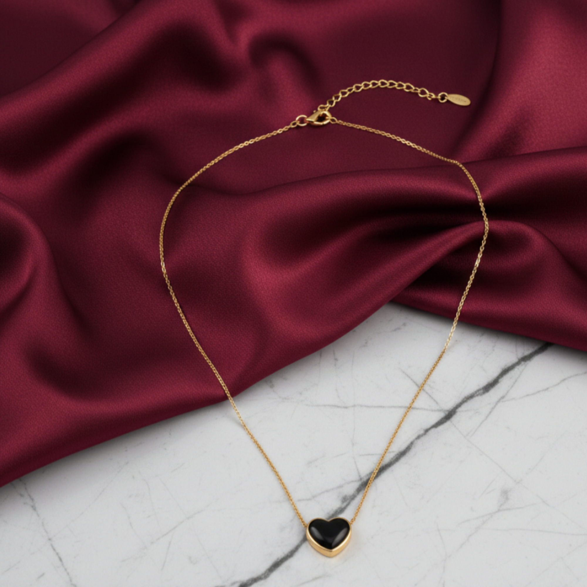 Black Heart Gold Pendant Necklace for Women Anti Tarnish Minimal Daily Wear Jewellery Gift for Her