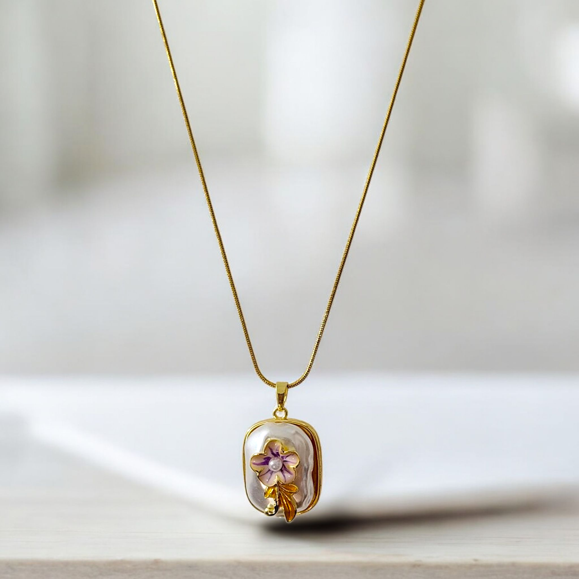 Shadowborne PearlPetal Square Elegance Pendant